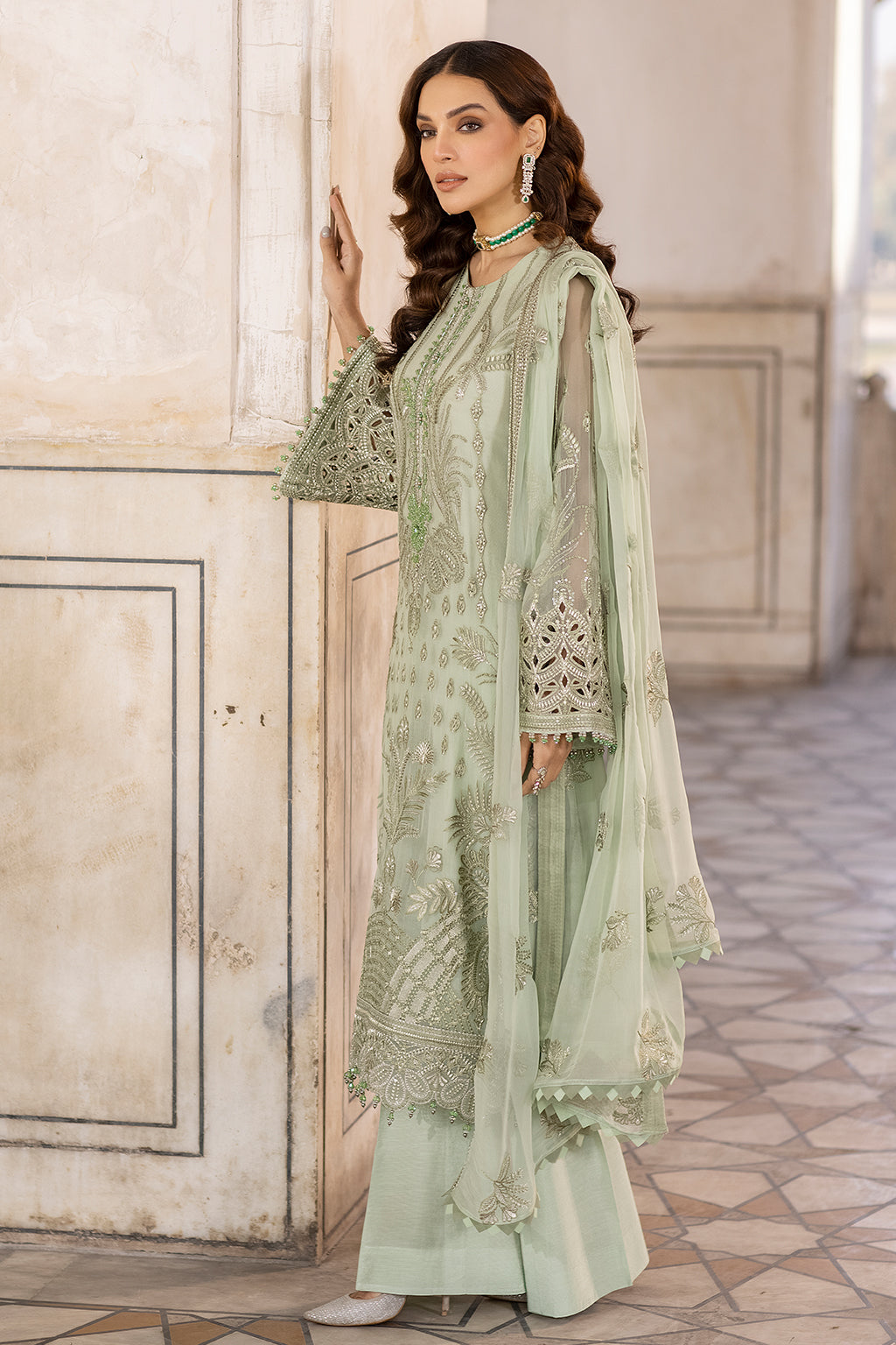 Luster Green