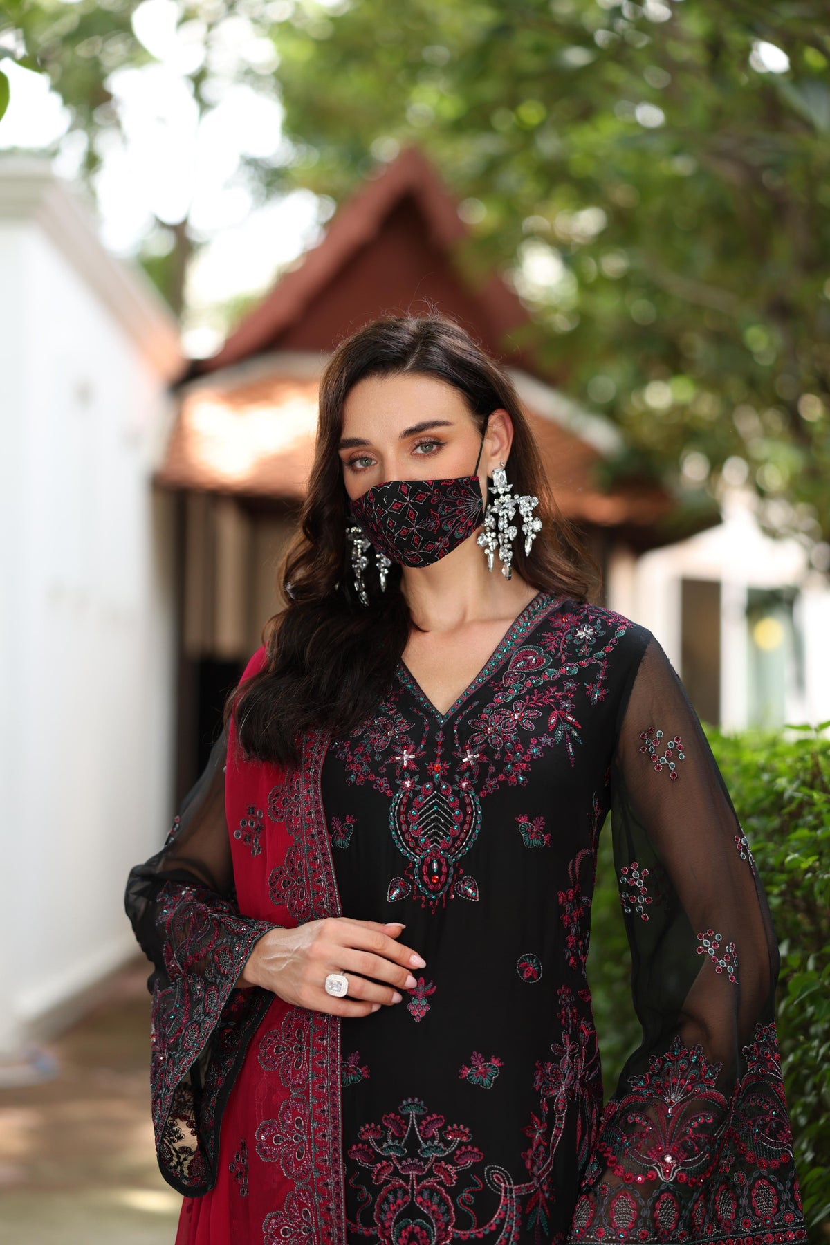 Noir Rouge – 3 Piece Embroidered Chiffon Dress