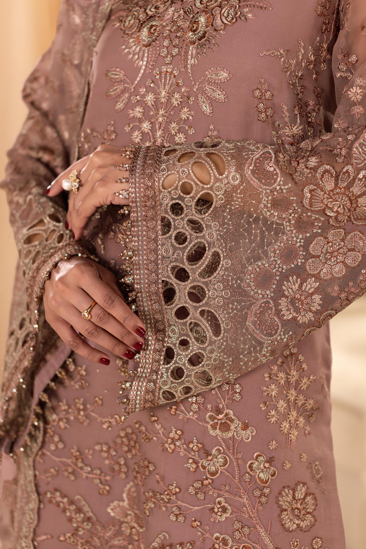 Mauvelle – 3 Piece Embroidered Chiffon Dress